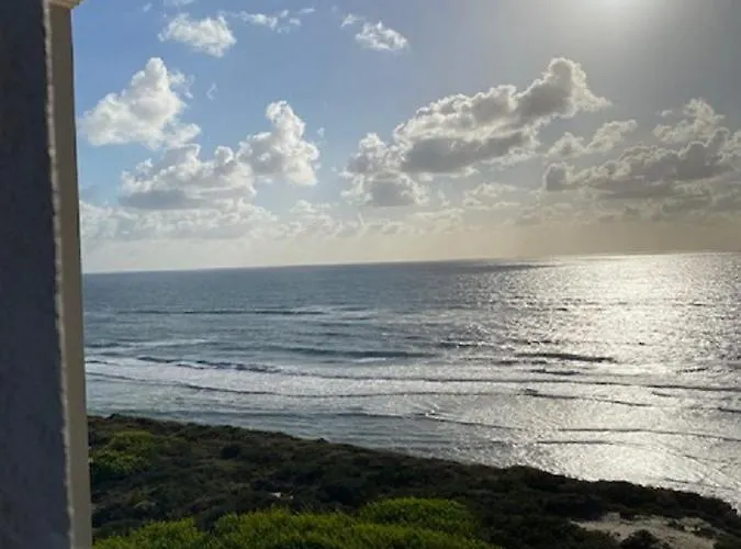 Sunset House With Seaview & Terrace By Vacationy Лейрия