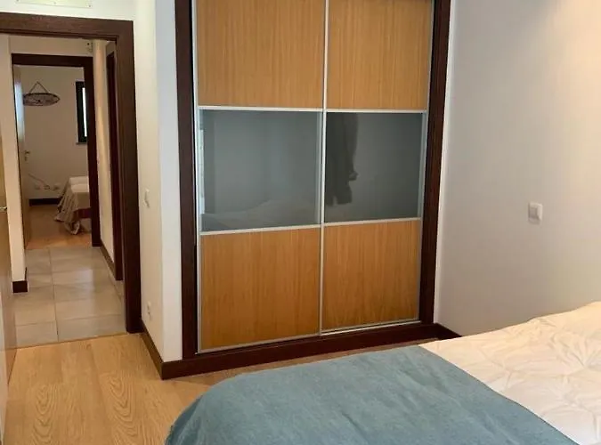 Sunset House With Seaview & Terrace By Vacationy Лейрия