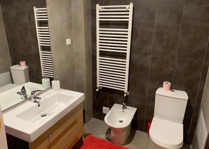 Sunset House With Seaview & Terrace By Vacationy Лейрия